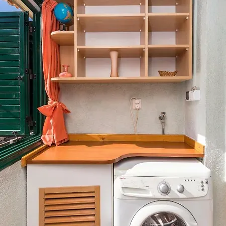 Sunny Apartment Split