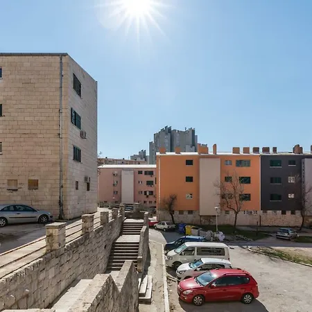 Sunny Apartment Split *